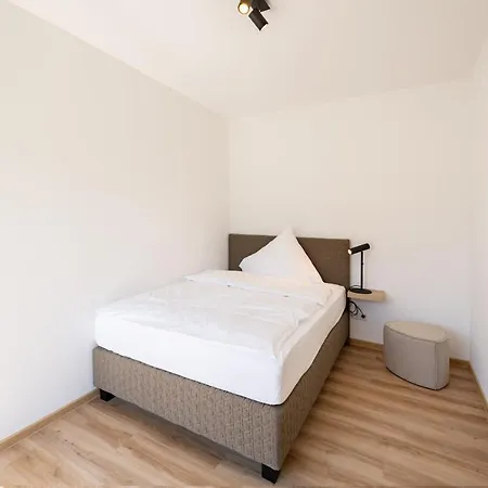 Suites Lohne, 24H Self Check In Лоне Экстерьер фото